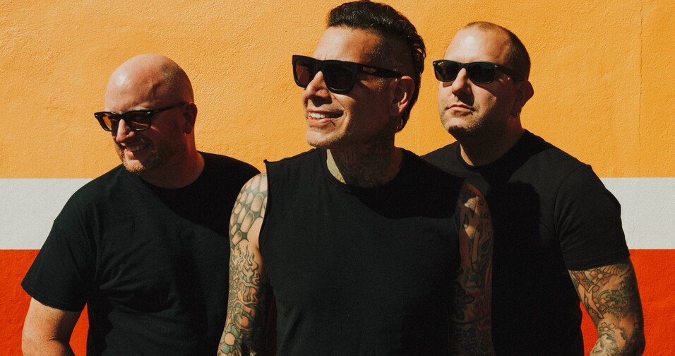 MxPx anuncia Living in the Chaos, 12º álbum da carreira