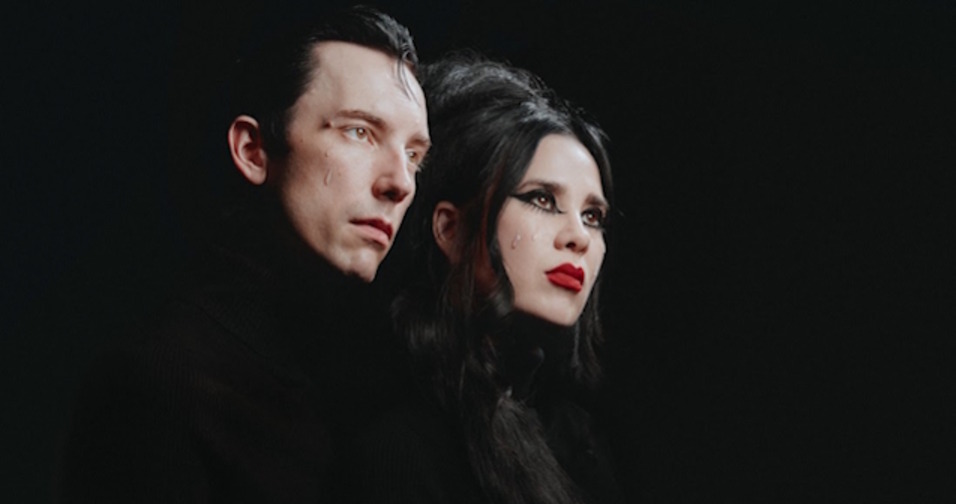 Twin Temple lança Doomed Lovers com orquestra de 37 músicos
