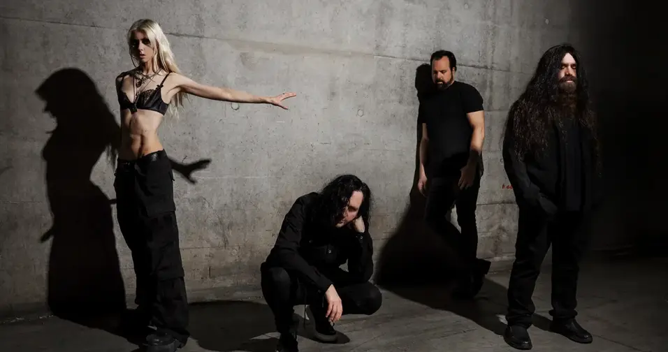 Taylor Momsen completa 33 anos em nova fase com o The Pretty Reckless