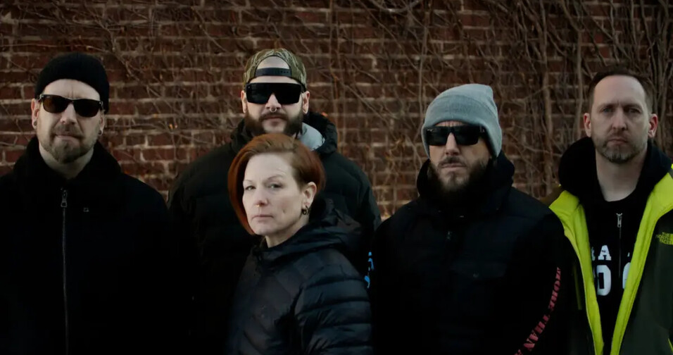 Walls of Jericho lança Agency antes de primeiro álbum em dez anos